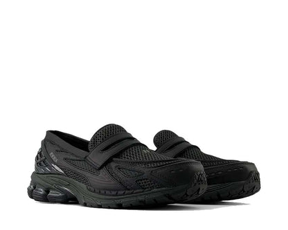 Scarpe sportive nere modello 1906L