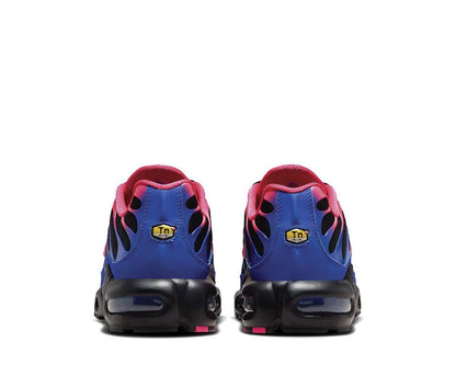Scarpe da ginnastica donna in rosso acceso con ammortizzazione avanzata e design sportivo.