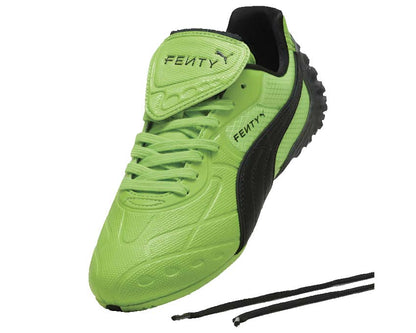 Scarpa sportiva in pelle verde con design moderno e dettagli esclusivi.